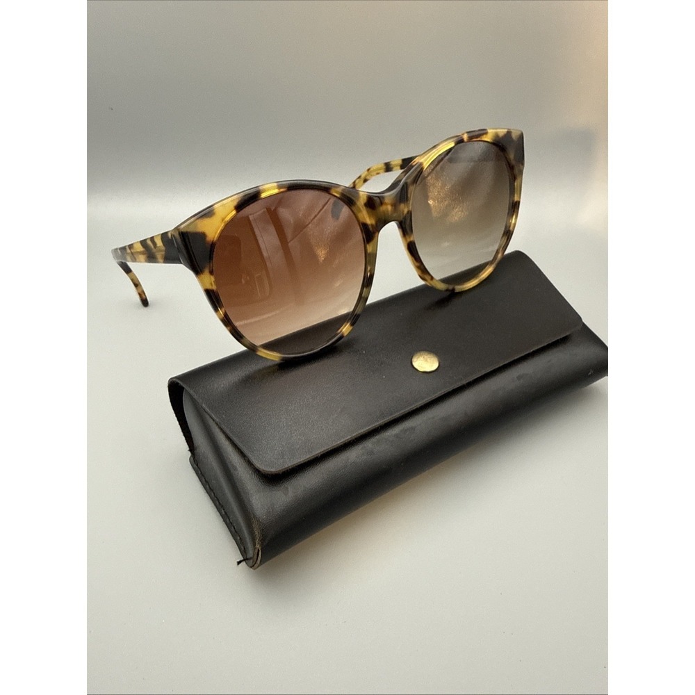 illesteva Mademoisella Signature Round Tortoise Sunglasses w/Gradient Lens HOT